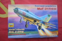 images/productimages/small/MiG-21 PFM Zvezda 7202 1;72 doos.jpg